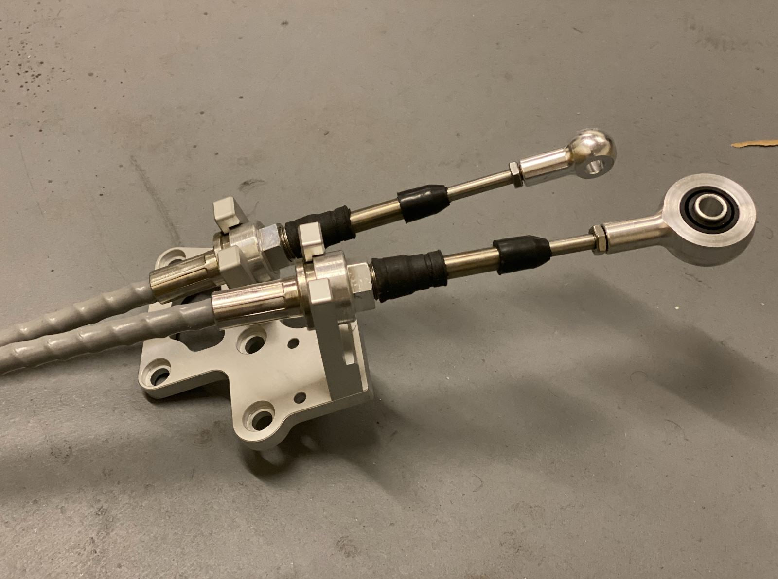Jack Spania Racing RSX shifter cables and transmission bracket for K20, K24, and K swap series in EG, EK, DC2 race car.