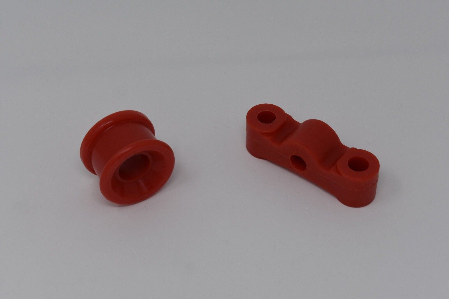 Jack Spania Racing polyurethane shifter bushings for EG EK Si Type R B Series suspension, shown in image.