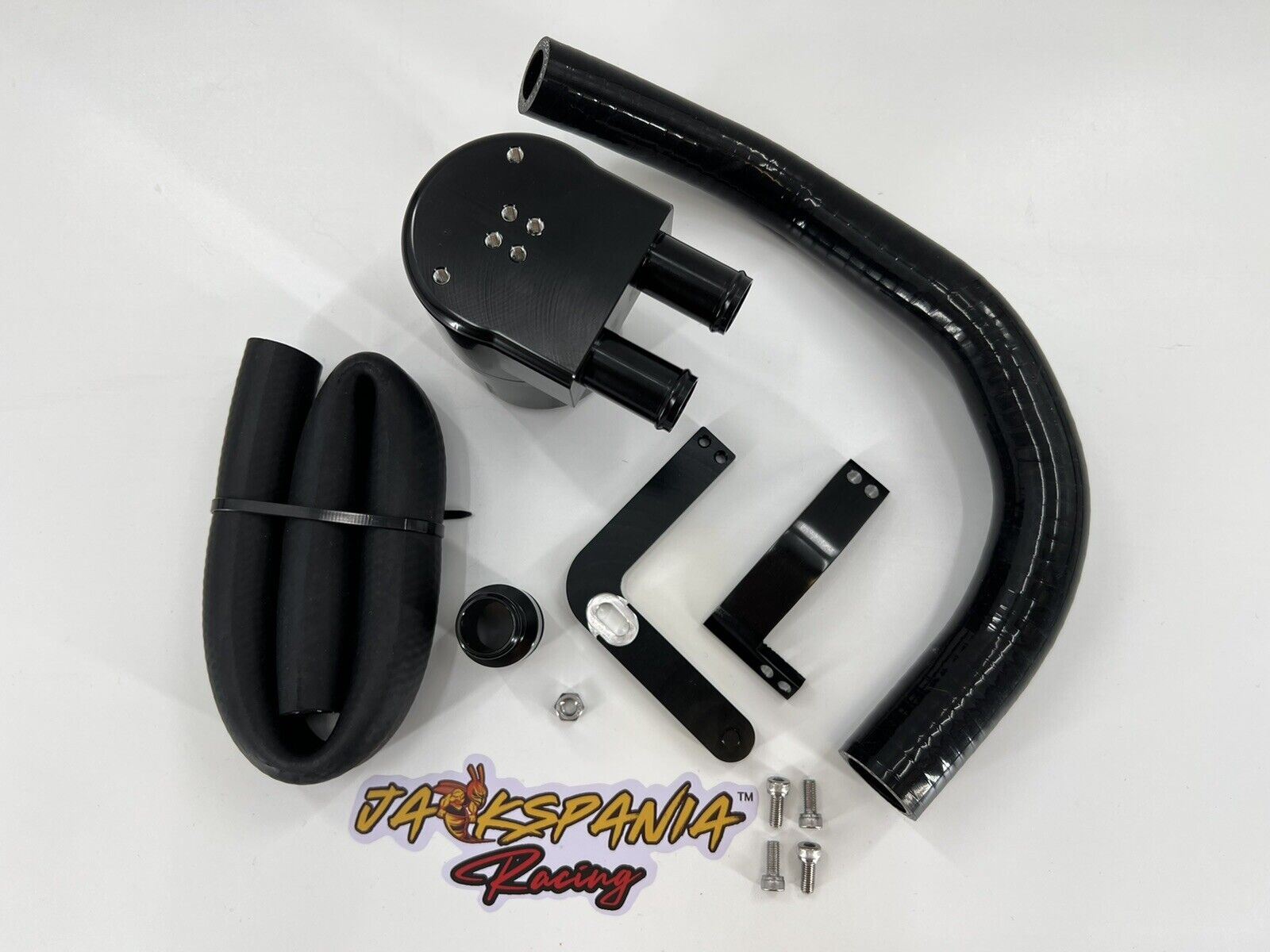 Jack Spania Racing billet catch can kit installed in engine bay for Audi VW MK7 Golf Gti 2.0T and other Volkswagen models.