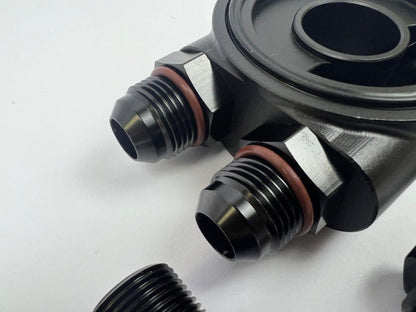 JackSpania Racing billet 10AN ORB thermostatic oil sandwich plate adapter with M20 x 1.5 threads and 180-degree fitting for engine oil system