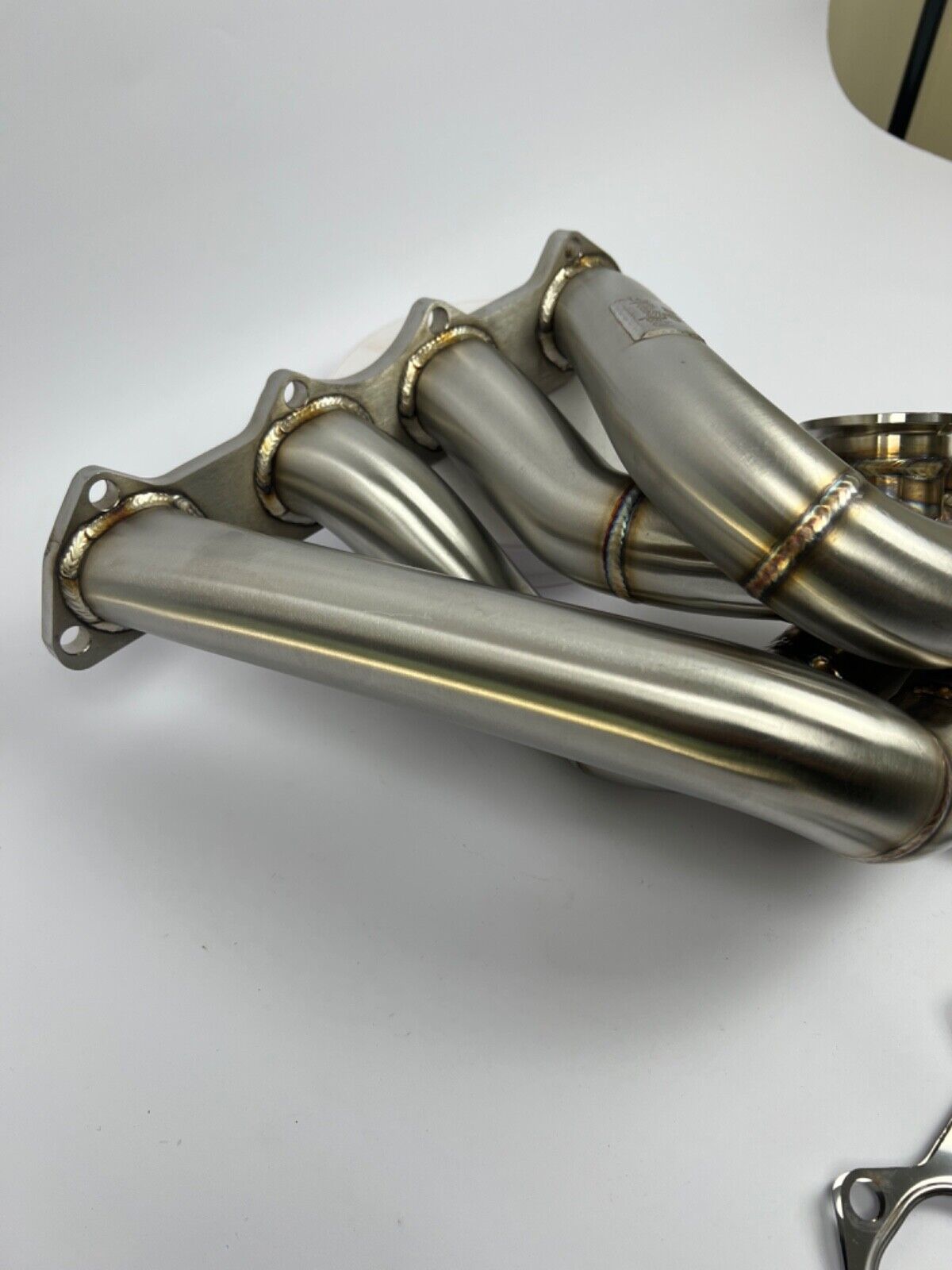 JackSpania Racing B Series turbo manifold for B16, B18, B20 engines, front-facing T4 exhaust part with 44mm diameter.