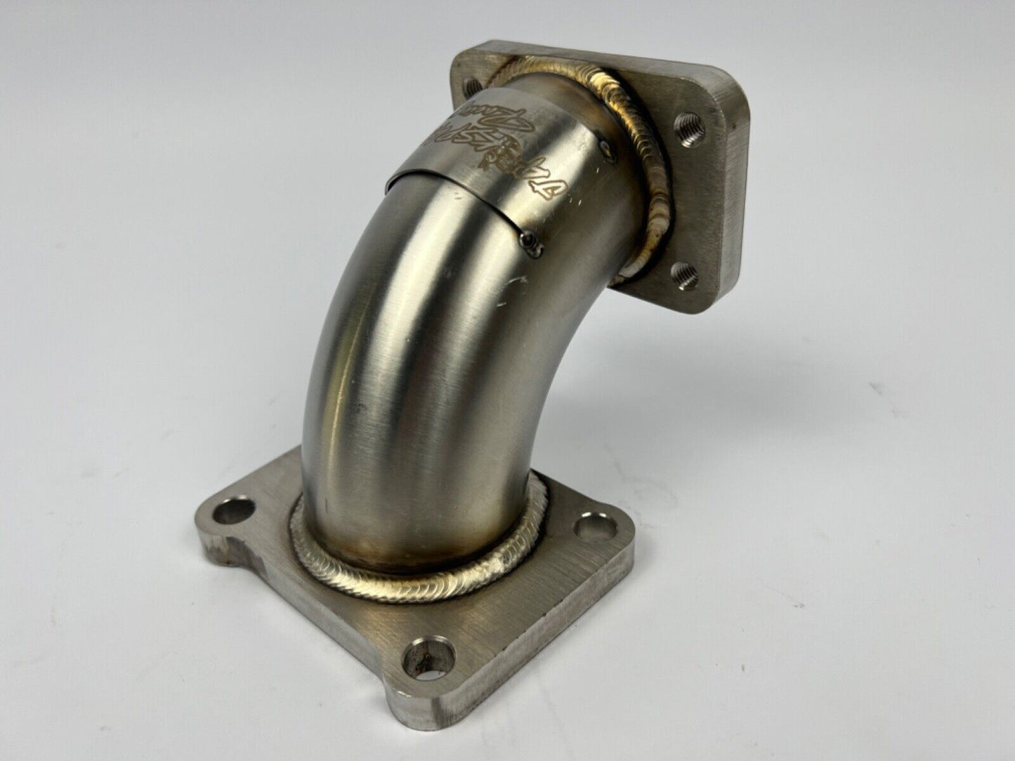 JackSpania Racing turbo manifold elbow for Ford EcoBoost 2.0T Focus ST 2013-2019 with T2 flange, T25, T28 turbo compatibility.