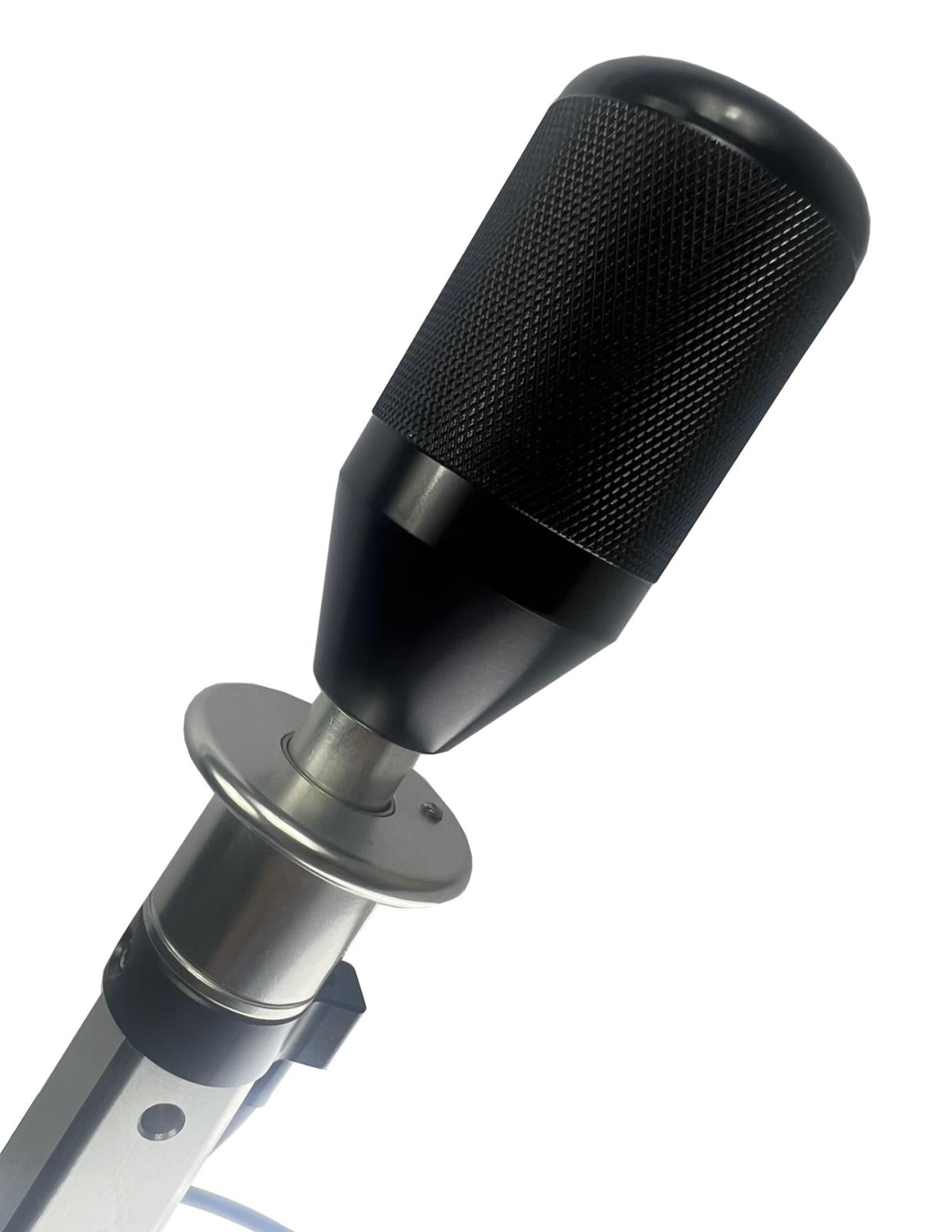 Billet short shifter for Nissan 350Z, Infiniti G35, and Fairlady Z33, compatible with 5 and 6-speed VQ35 transmission by JackSpania Racing.