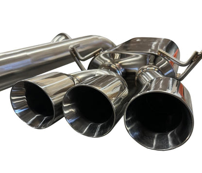 JackSpania Racing Tri Tip 3-inch CatBack Exhaust for Honda Civic Si FK7 1.5T Coupe 2017-2021 turbo engine, showing the polished exhaust tips.