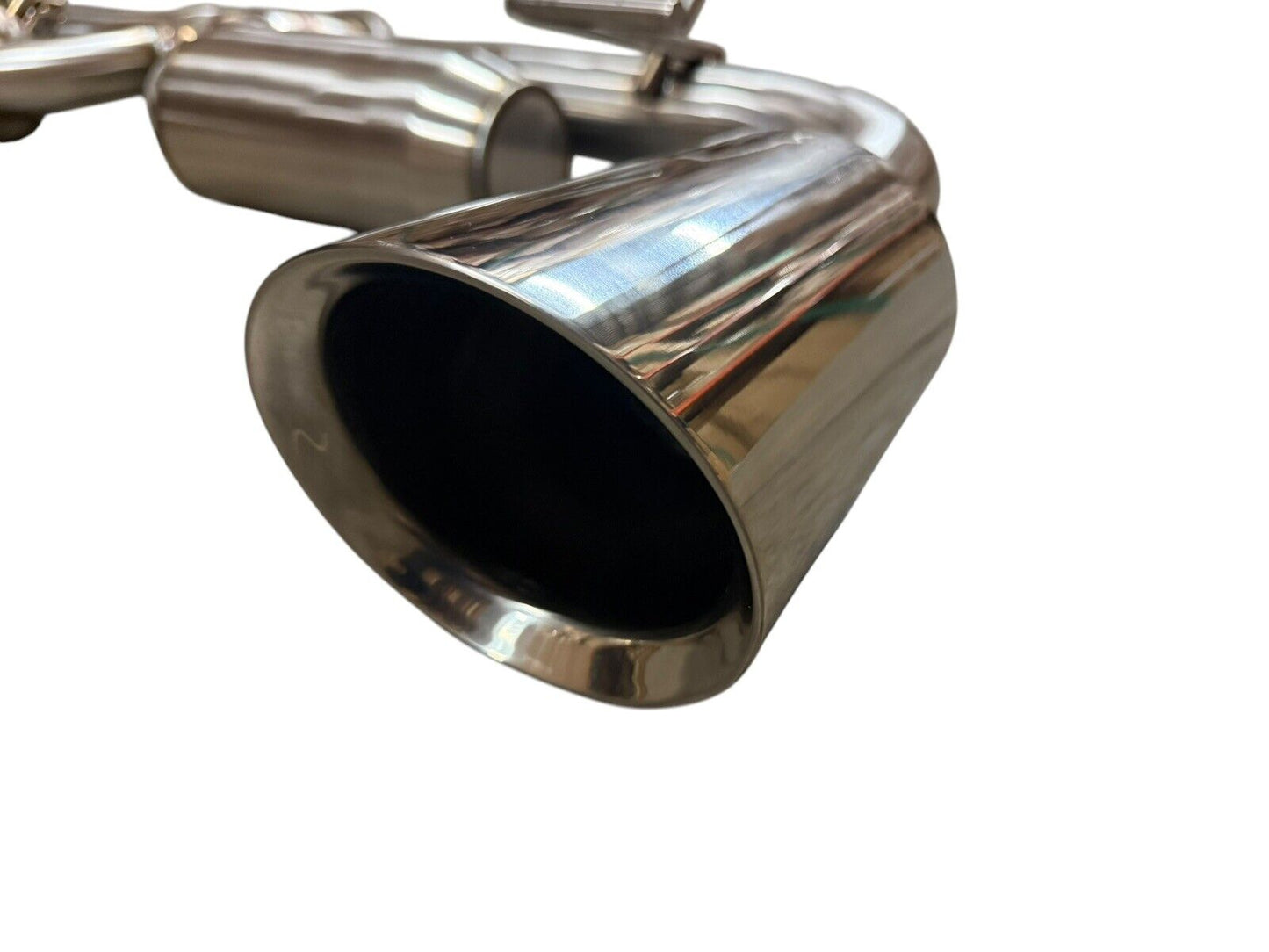 Dual wall axle back exhaust tips for Subaru BRZ and Toyota GR86, 2.5 inch Helmholtz exhaust parts by JackSpania Racing.