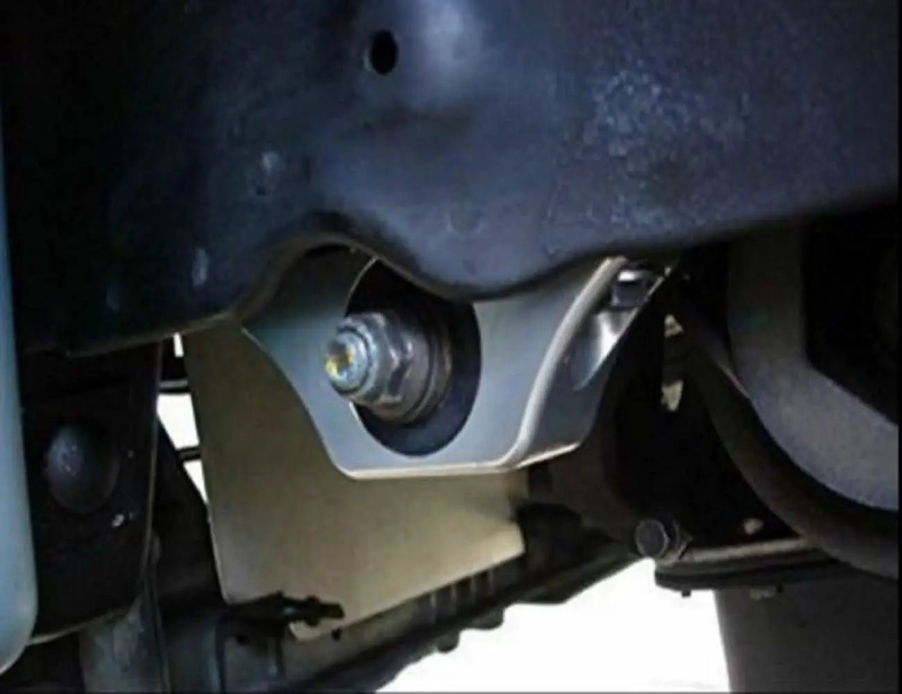 Jack Spania Racing B/D Series engine motor torque mount kit installed in a 92-01 Honda Civic EG EK engine bay.