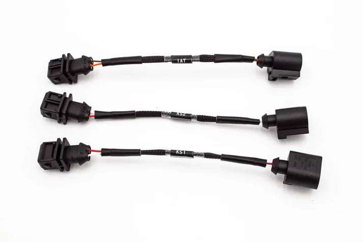 JackSpania Racing 1.8T OEM+ ME7.5 40-pin engine harness for VW Beetle 2000-2010, featuring connectors for narrowband and wideband ECUs.