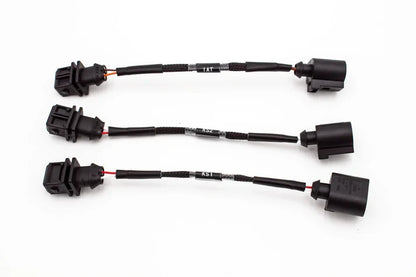 JackSpania Racing 1.8T OEM+ ME7.5 40-pin engine harness for VW Beetle 2000-2010, featuring connectors for narrowband and wideband ECUs.
