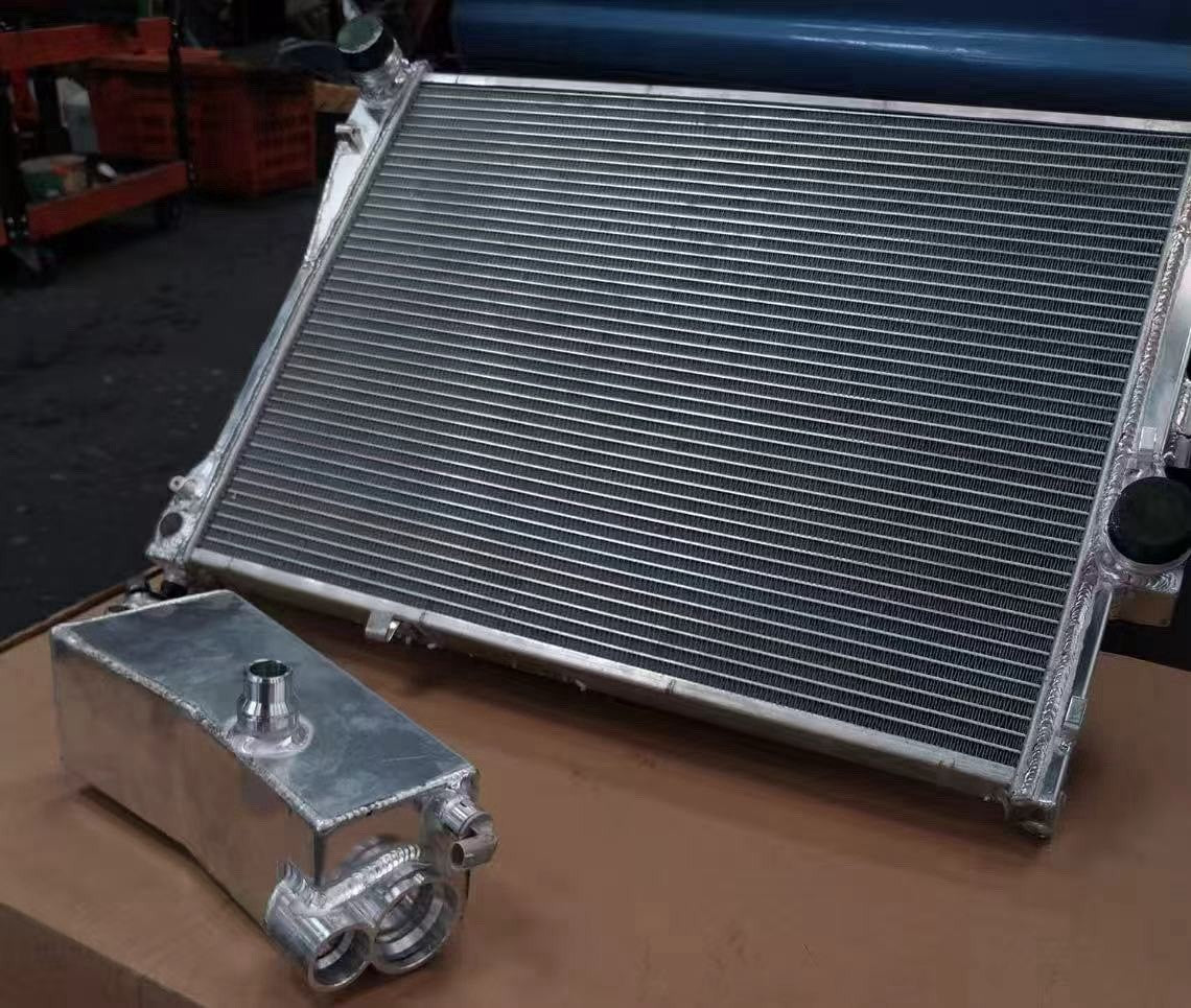 High performance JackSpania Racing heat exchanger radiator for BMW E46 3 Series M4 Z4 M52 M54 S54 engine parts