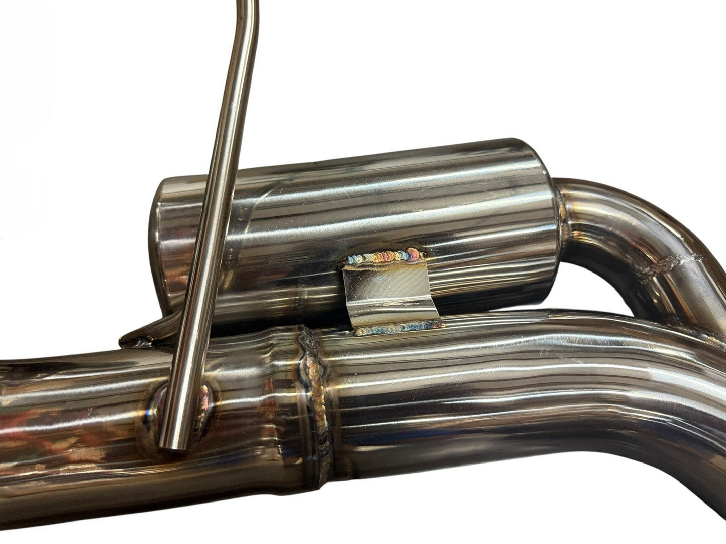 JackSpania Racing axle back exhaust for Chevrolet Corvette C8 2020+ with 6.2L V8, 3-inch Helmholtz muffler, showing the polished metal components.