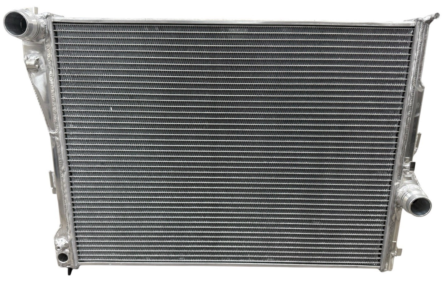 High performance JackSpania Racing heat exchanger radiator for BMW E46 3 Series M4 Z4 with engine parts design