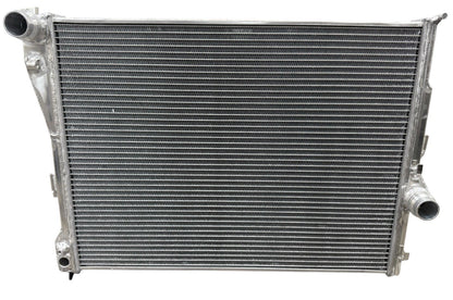 High performance JackSpania Racing heat exchanger radiator for BMW E46 3 Series M4 Z4 with engine parts design