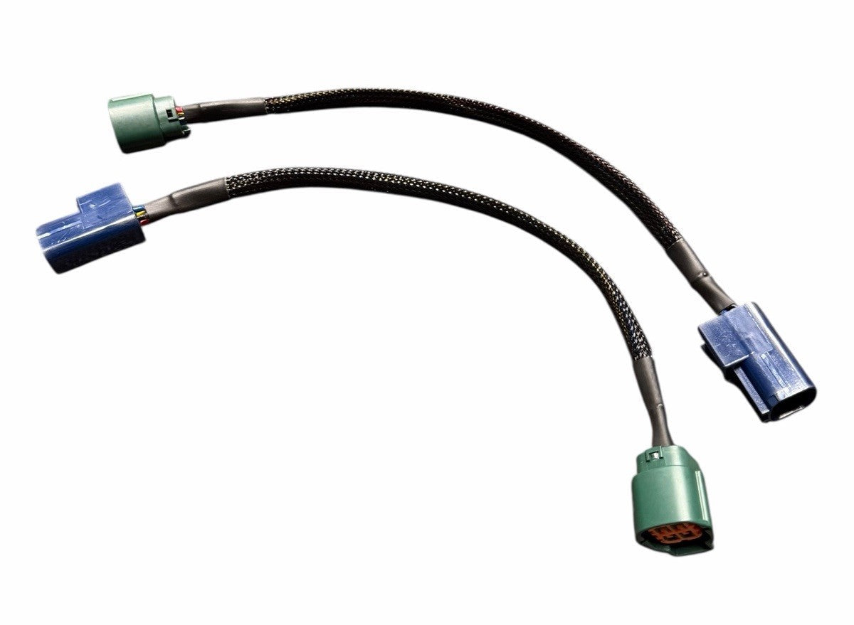 Pair of JackSpania Racing O2 harness extensions for Nissan 350Z and Infiniti G35 VQ35DE engine, 2003-2004 models.